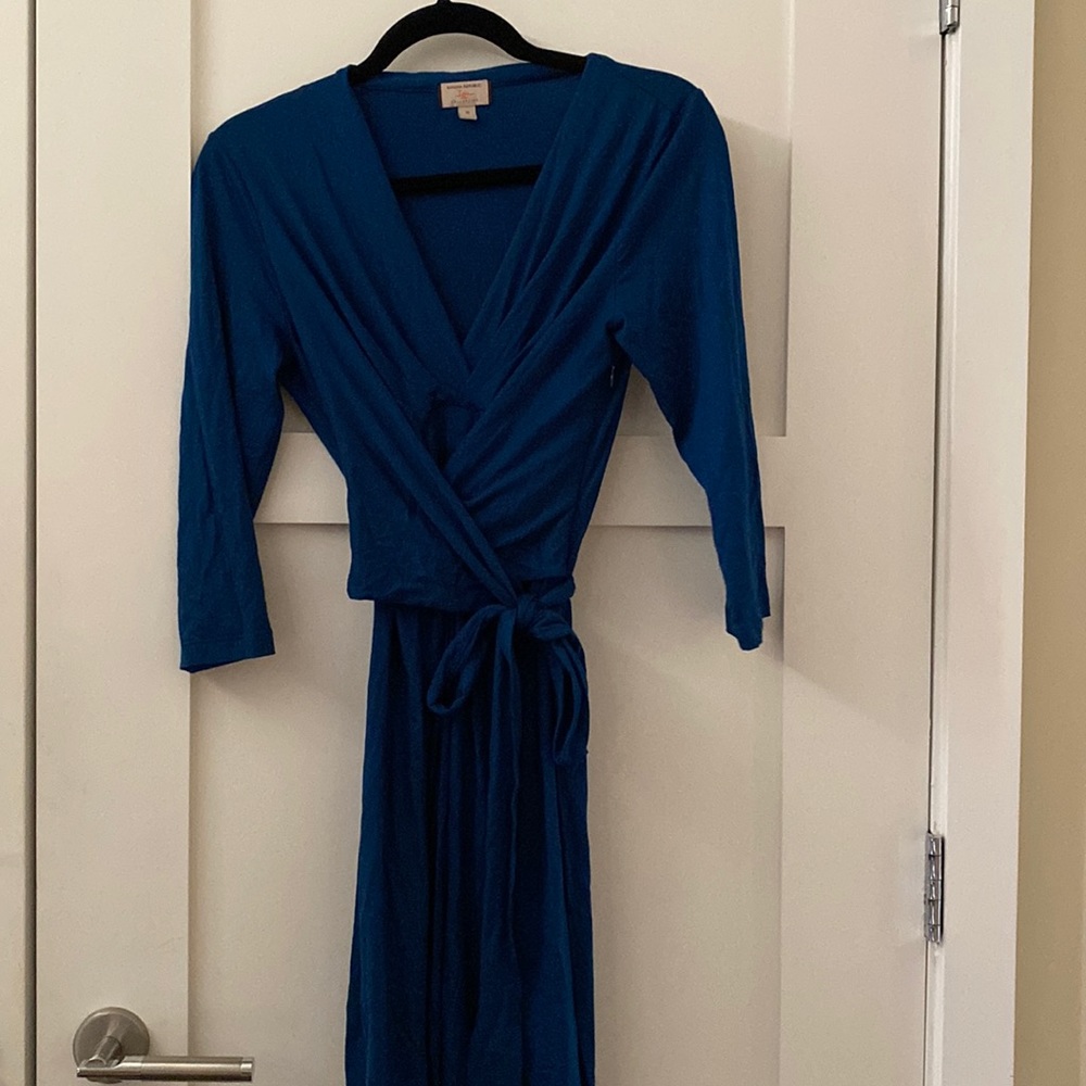 Issa by Banana Republic wrap dress- Kate Middleton alike